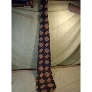 Surrey Tie 100% Silk Mens Necktie Geometric Made In USA 3.75" x 62" Blue/Gray